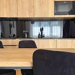 Rodzinne Szyndzielnia - 2 Sypialnie&balkon&góry&parking Apartamento Bielsko-Biala