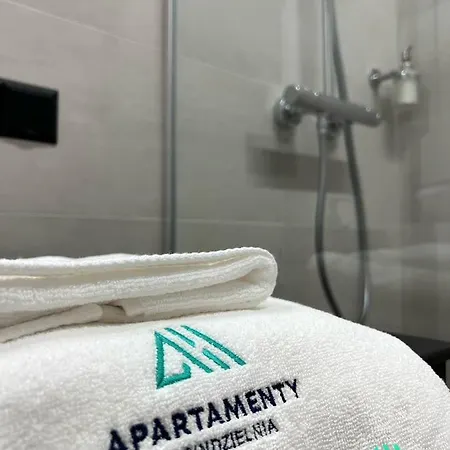 Rodzinne Szyndzielnia - 2 Sypialnie&balkon&góry&parking Apartamento *