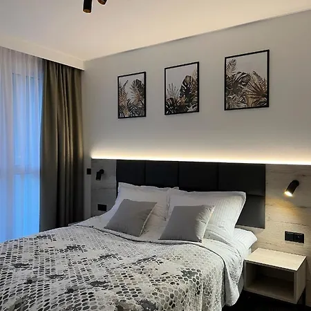 Szyndzielnia Rodzinne - 2 Sypialnie & Balkon & Gory & Parking - Twoja Baza Wypadowa Na Szlaki I W Gory - Family Space & Base * Bílsko-Bělá