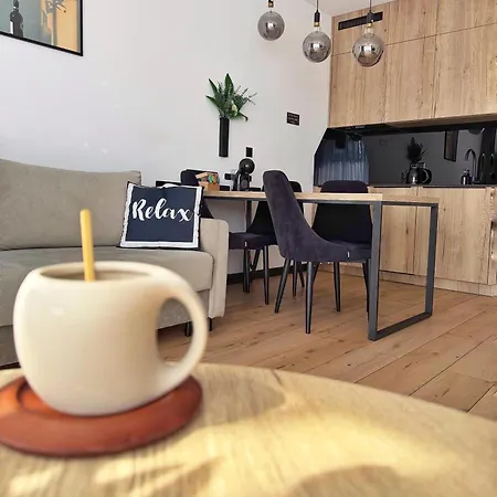 Апартаменты Szyndzielnia Rodzinne - 2 Sypialnie & Balkon & Gory & Garaz - Twoja Baza Wypadowa Na Szlaki I W Gory - Family Space & Base *