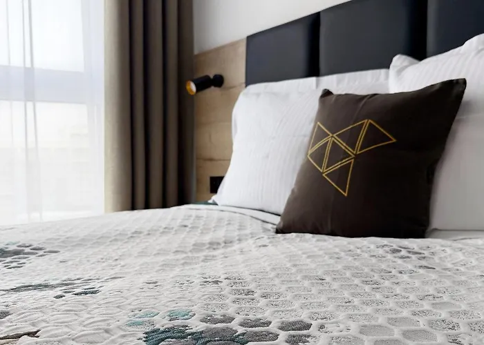 Lägenhet Szyndzielnia Rodzinne - 2 Sypialnie & Balkon & Gory & Parking - Twoja Baza Wypadowa Na Szlaki I W Gory - Family Space & Base Bielsko-Biała